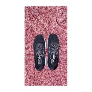 Brooks Tennis shoes